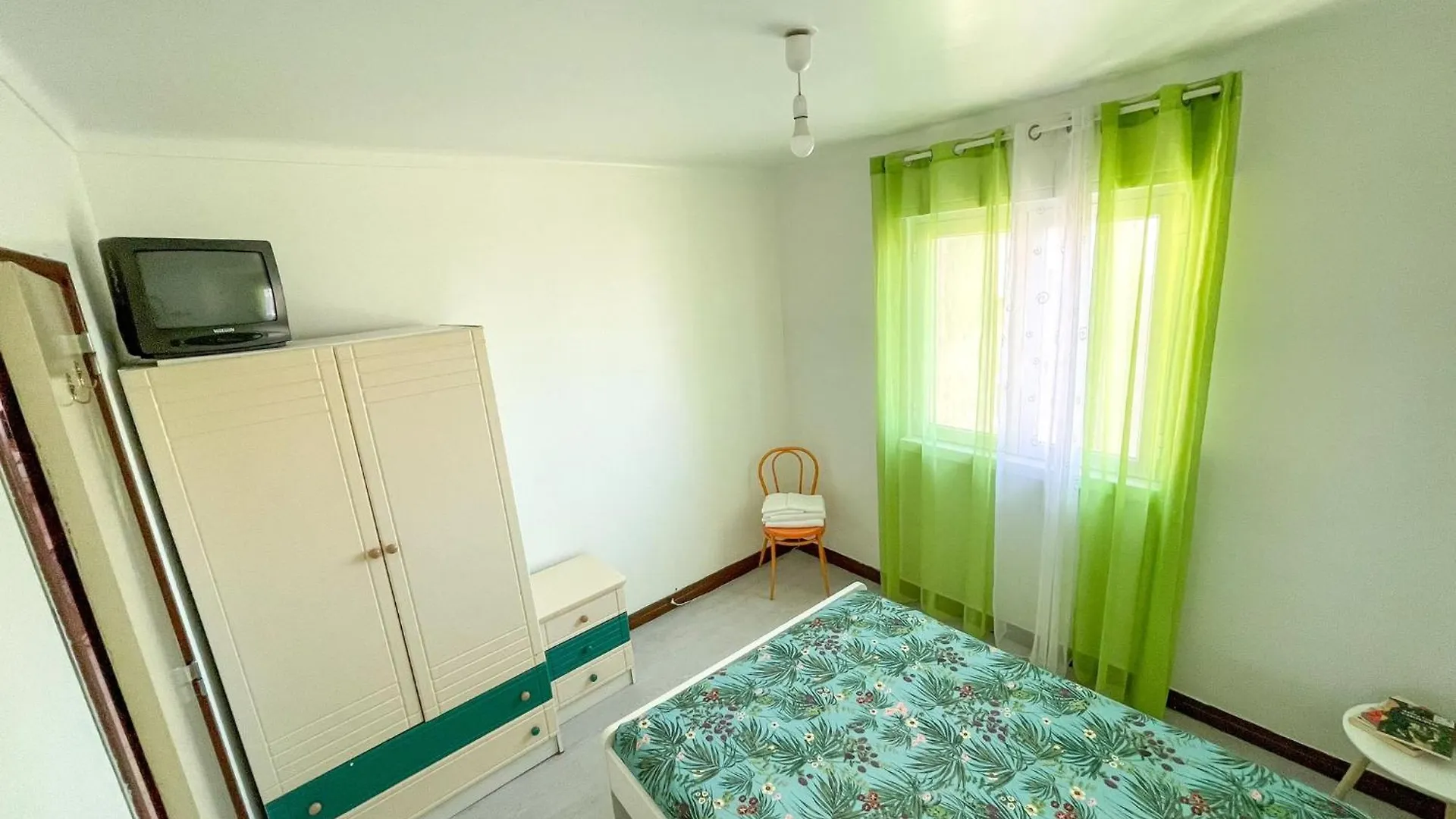 Lisbon At Your Doorstep - Bedrooms 0*,